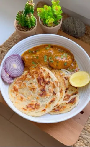 Porotta Chicken Lime/Tea
